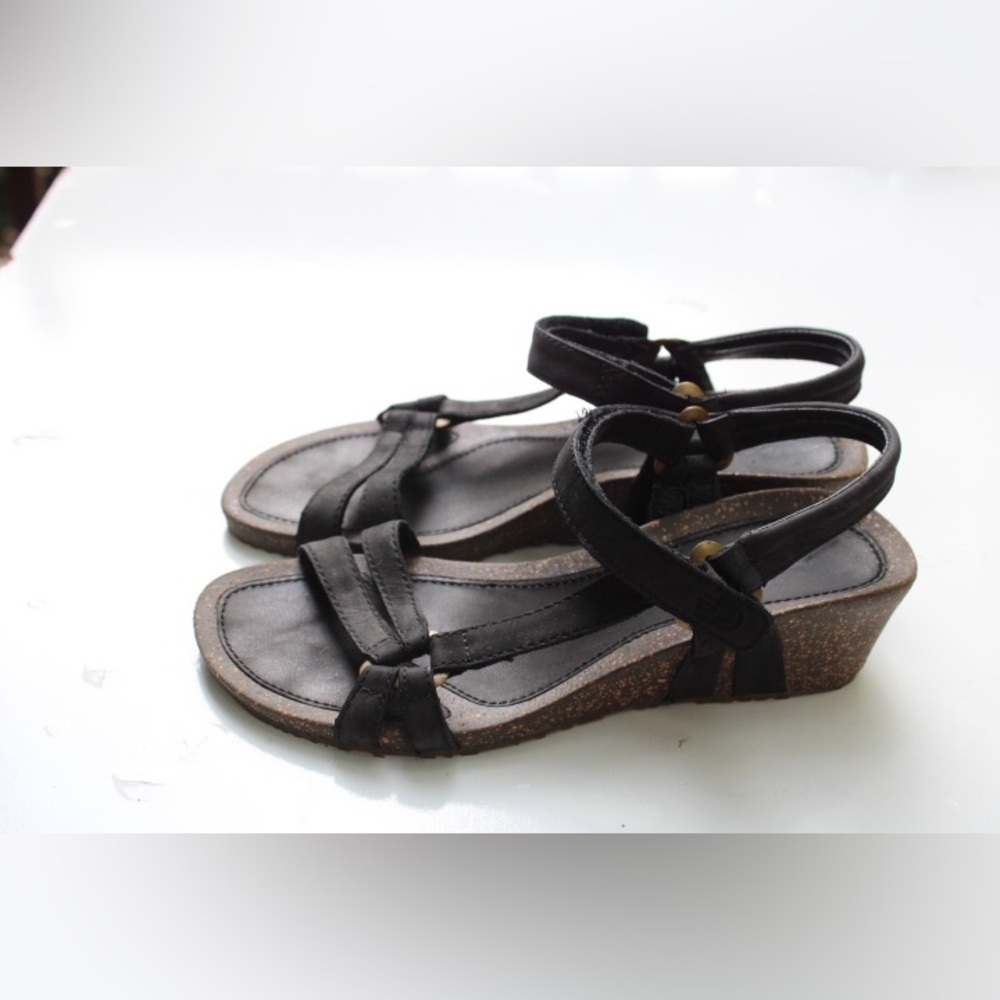 Teva Ysidro - Picture 8 of 13